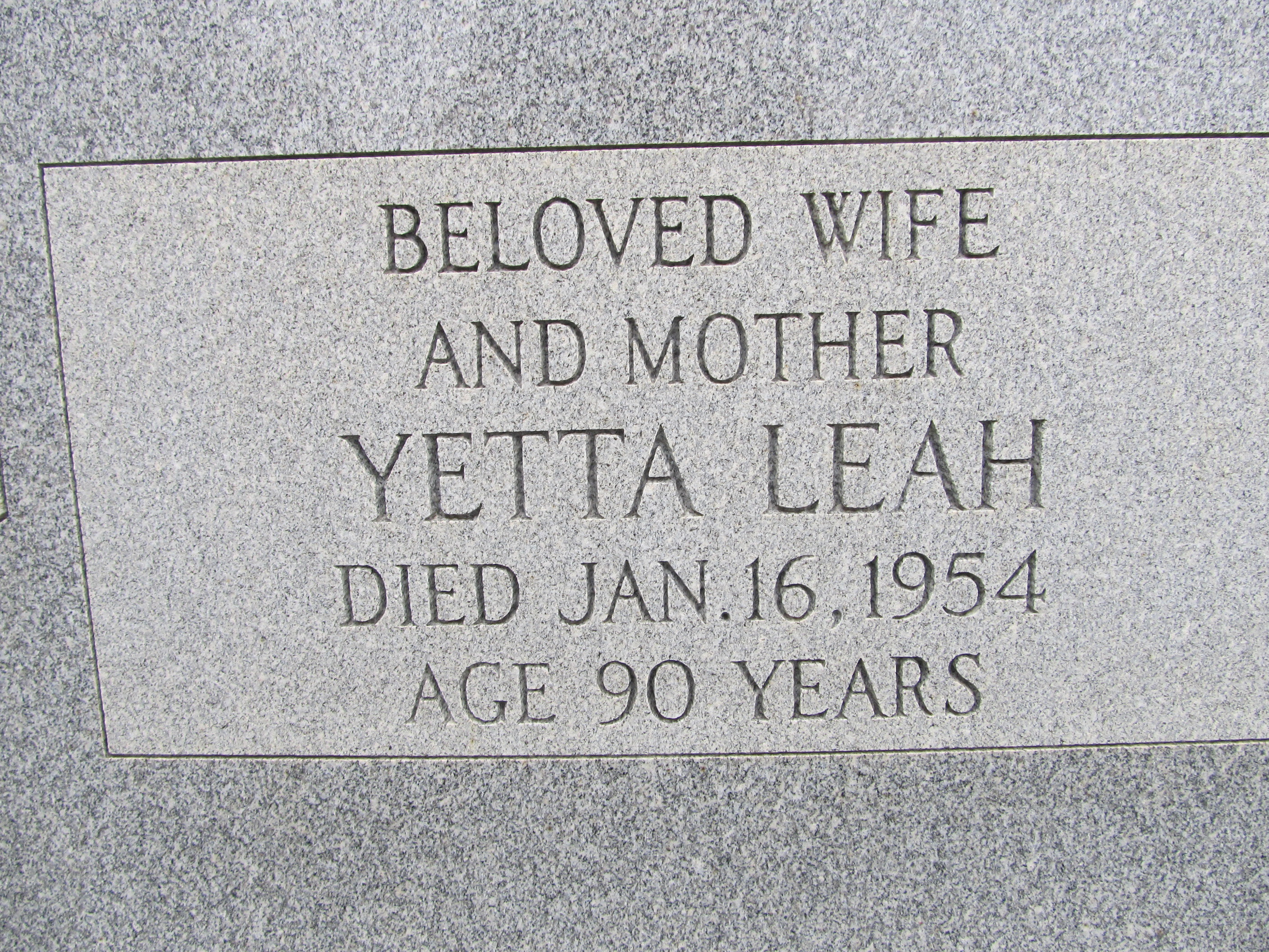 Yetta Leah Headstone